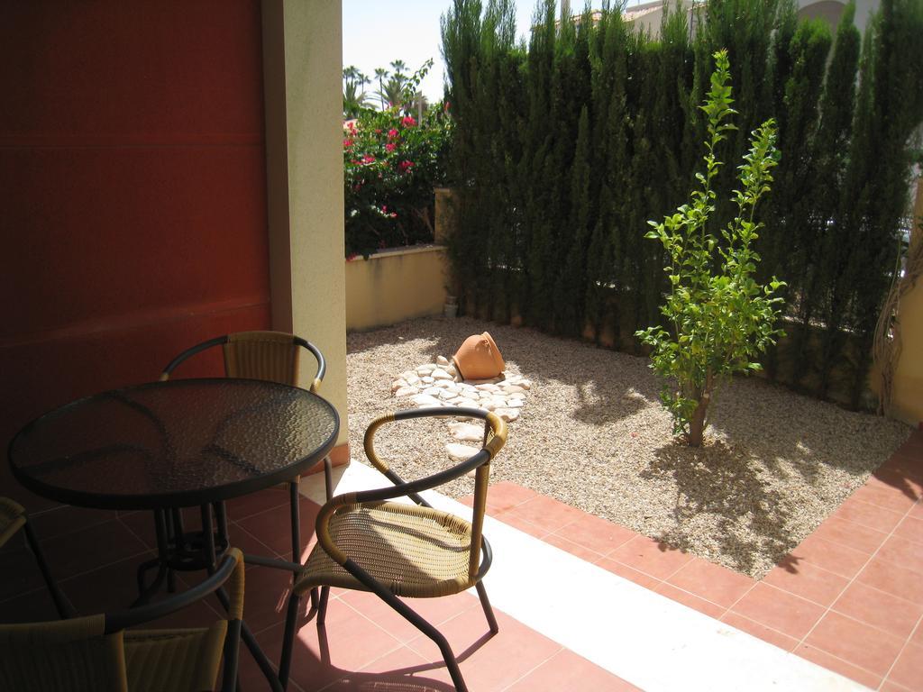 Bungalow Altos De La Bahia Torrevieja Pokoj fotografie