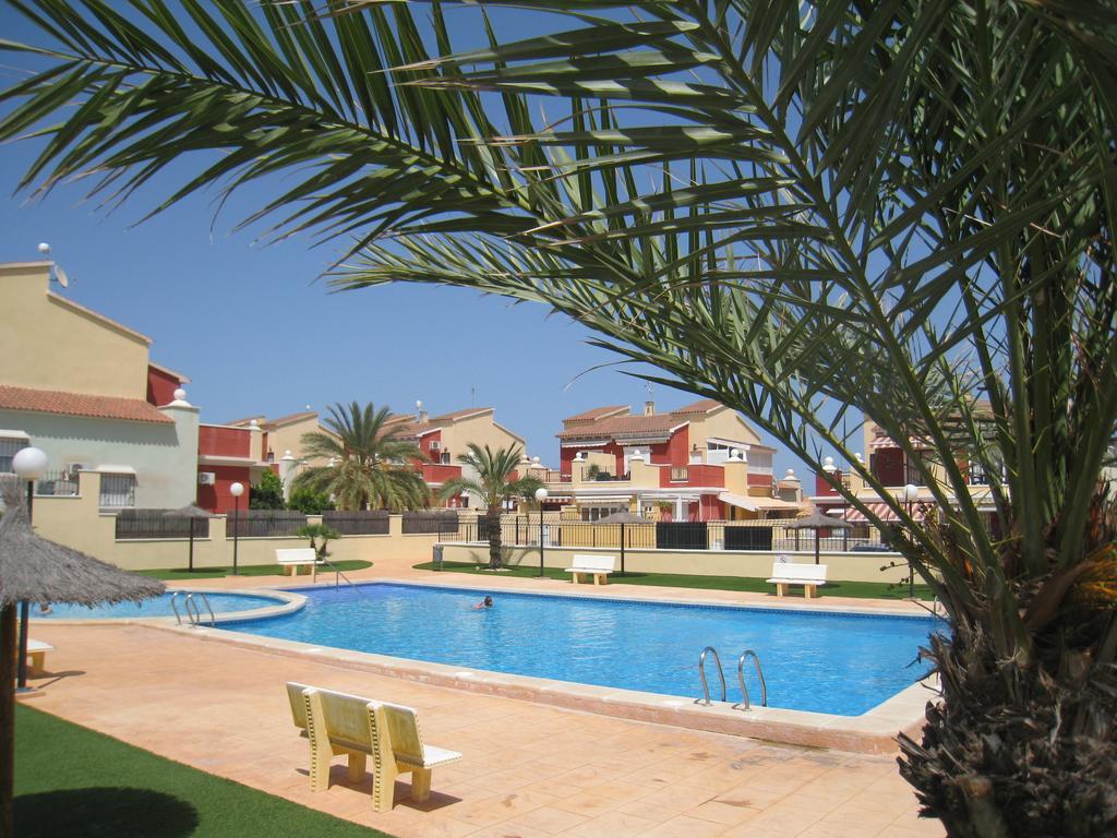 Bungalow Altos De La Bahia Torrevieja Pokoj fotografie